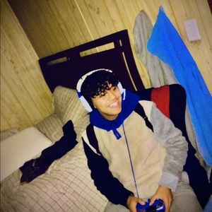 Meet your Posher, Giovanny